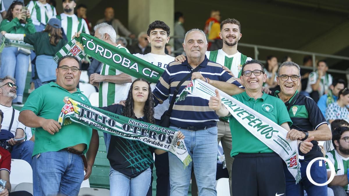 Grada Blanquiverde del Córdoba CF - CD Castellón