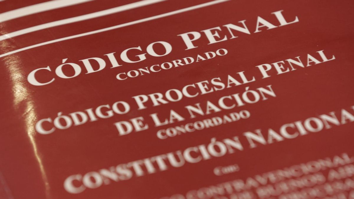 Presentan un proyecto alternativo de Código Penal en medio del avance del proyecto punitivista del Gobierno
