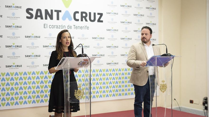 La Corporación se adhiere a la iniciativa popular que ya puede seguirse en redes sociales “Santa Cruz se asoma a las Fiestas de Mayo”, que invita a las familias a celebrar el 2 de mayo un gran Baile de Magos “virtual” en sus casas.