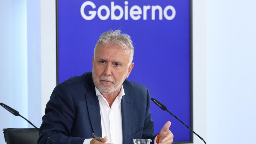 El ministro de Política Territorial y Memoria Democrática, Ángel Víctor Torres; durante la rueda de prensa posterior al Consejo de Ministros, en el Palacio de la Moncloa, a 1 de septiembre de 2026, en Madrid (España). El Consejo de Ministros ha aprobado e