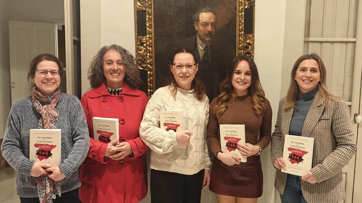 Presentación del libro de la periodista e investigadora Angy Galvín, en Montilla.