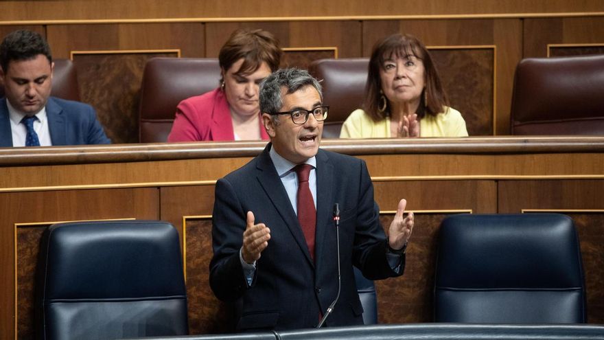 El ministro de la Presidencia, Justicia y Relaciones con las Cortes, Félix Bolaños, durante una intervención este miércoles en el Congreso.