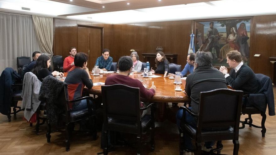 El "mensaje a los mercados" de Batakis: cautela en el Frente de Todos y críticas de la oposición