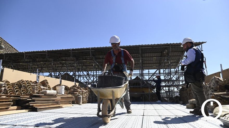 Las obras de restauración de la cubierta de la Maqsura de la Mezquita, en imágenes