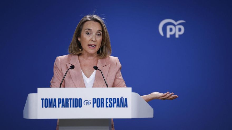 La vicesecretaria general del PP, Cuca Gamarra, da una rueda de prensa tras la reunión del Comité de Dirección del partido este lunes en la sede de la formación política en Madrid.