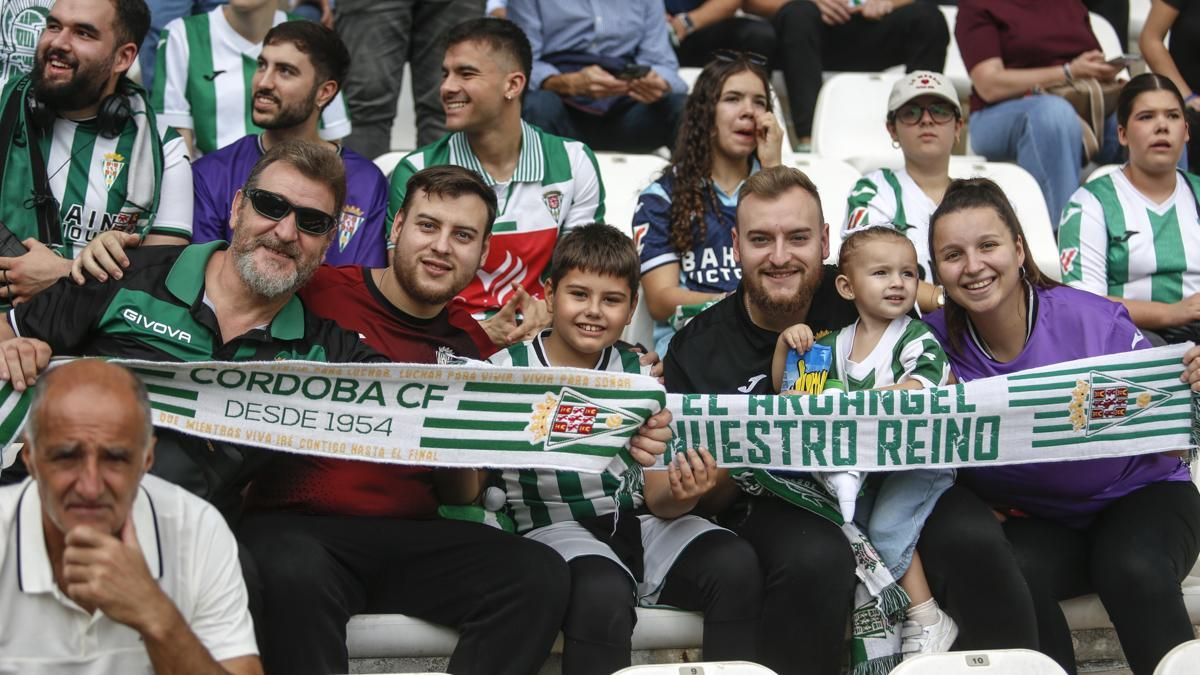 Grada Blanquiverde del Córdoba CF - AD Ceuta