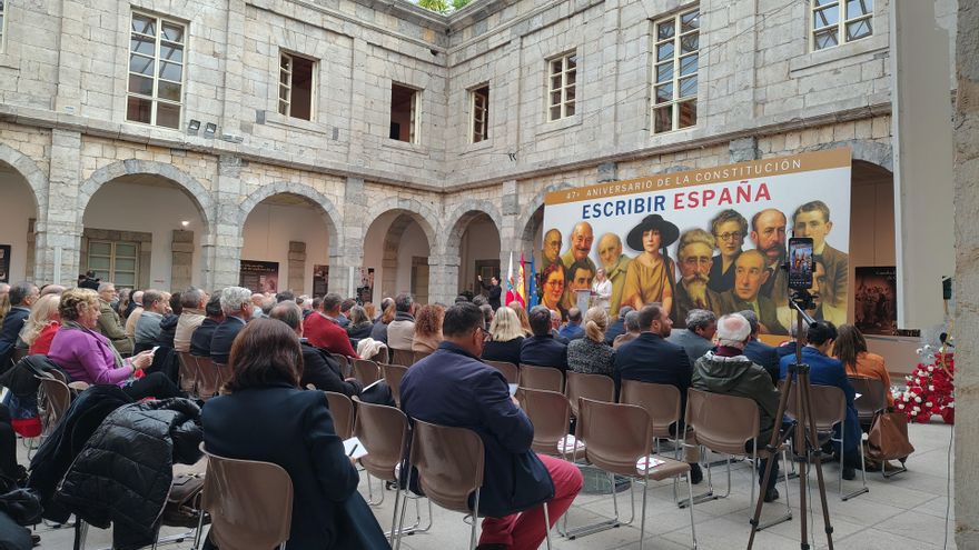 Acto conmemorativo del aniversario de la Constitución en el Parlamento de Cantabria