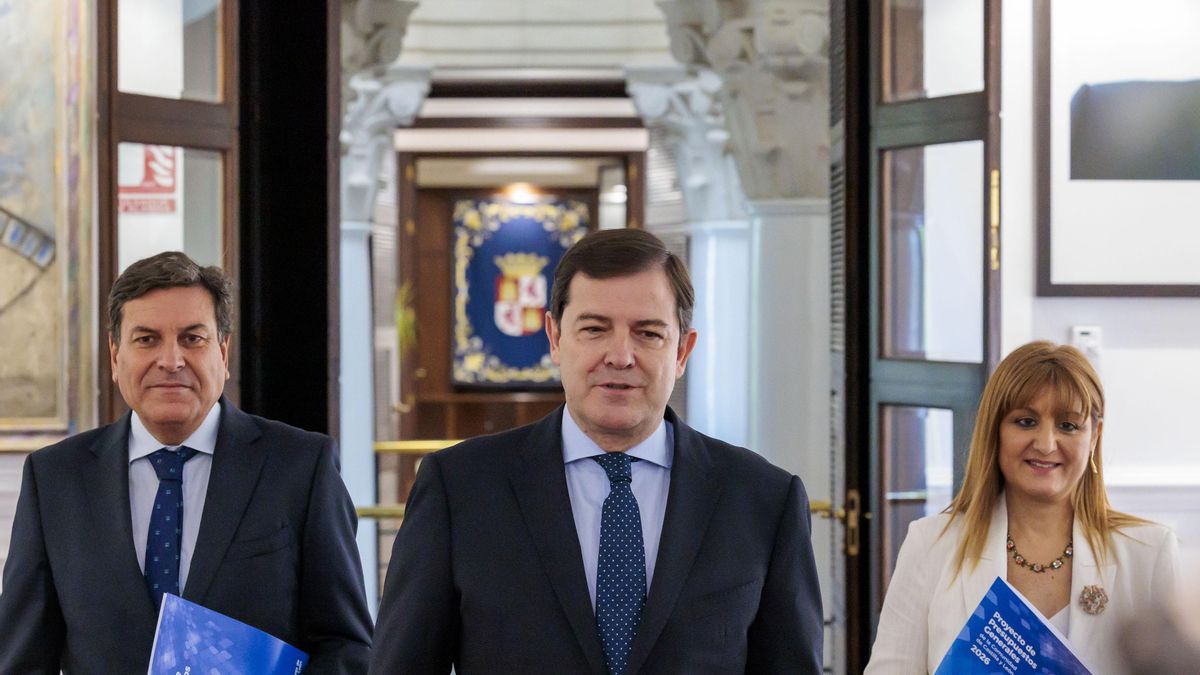 El Gobierno de Mañueco se inventó falta de liquidez y dilató el pago de 12 millones para gestionar las Cortes que preside Vox