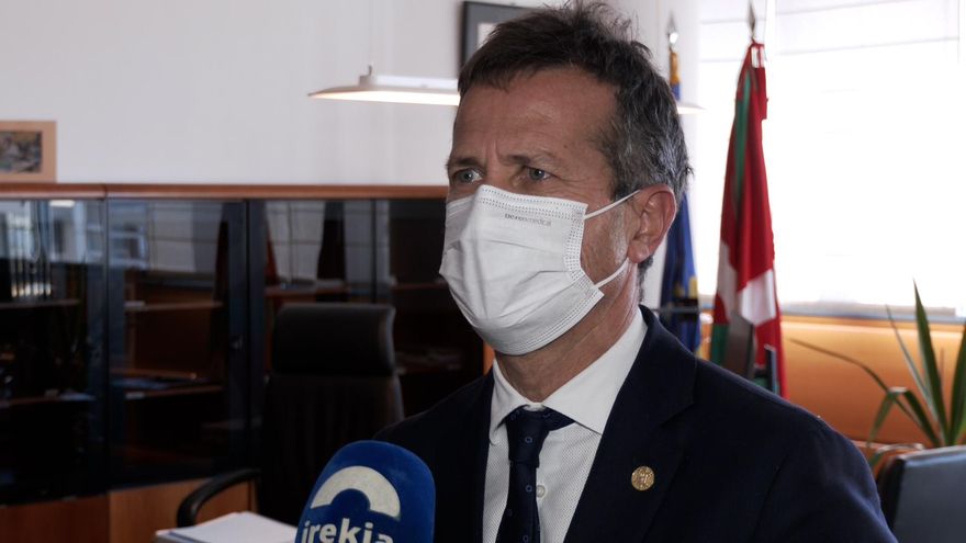 Euskadi tiene 38 aulas cerradas por COVID-19 y destaca la labor de los profesionales