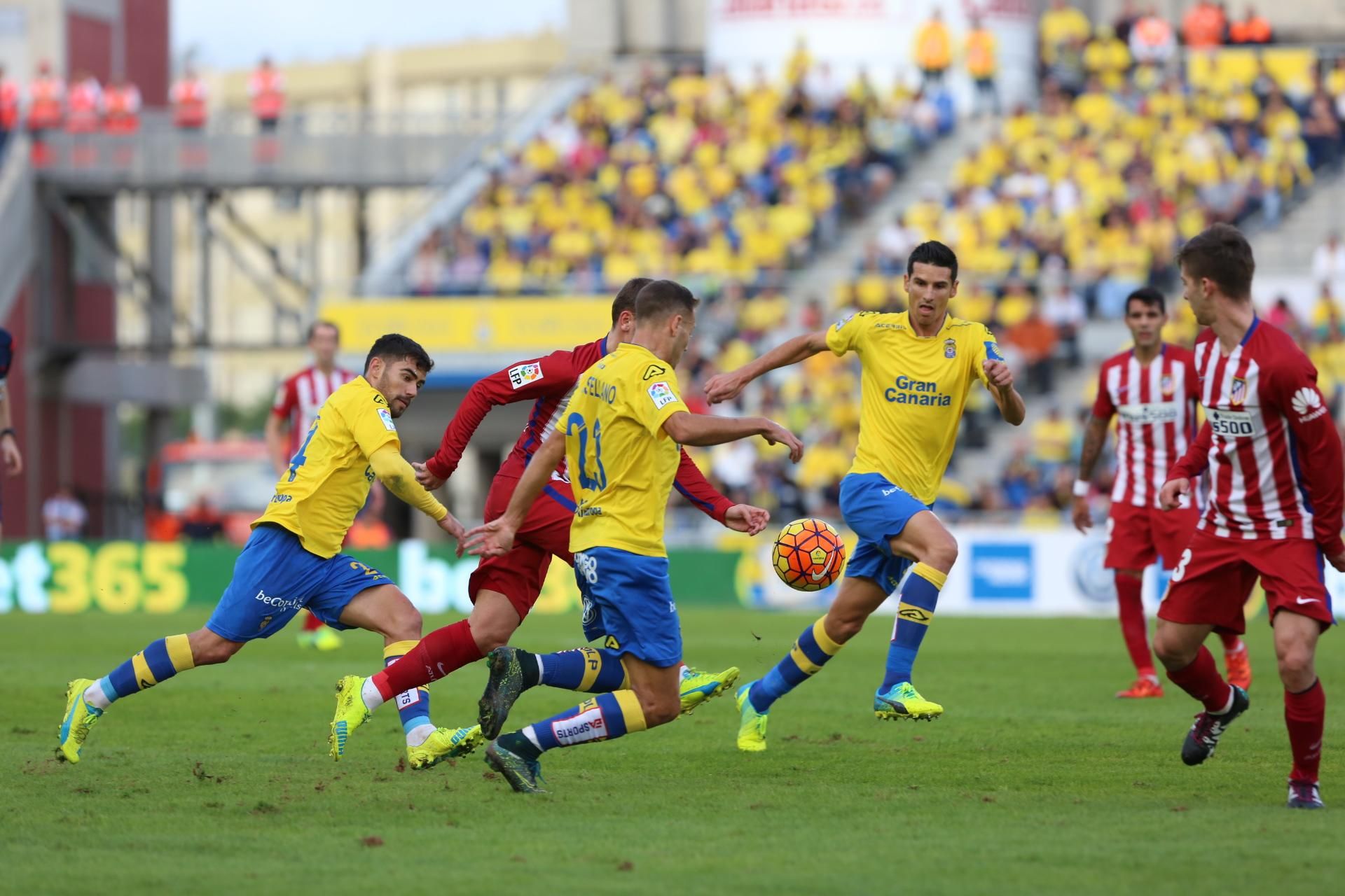 Partido entre la UD Las Palmas y Atlético de Madrid en el Estadio de Gran Canaria.