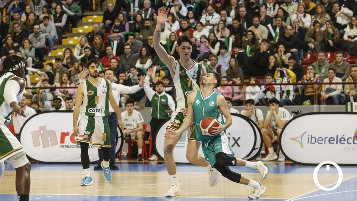 Coto Córdoba CB - UCB Camper Eurogaza