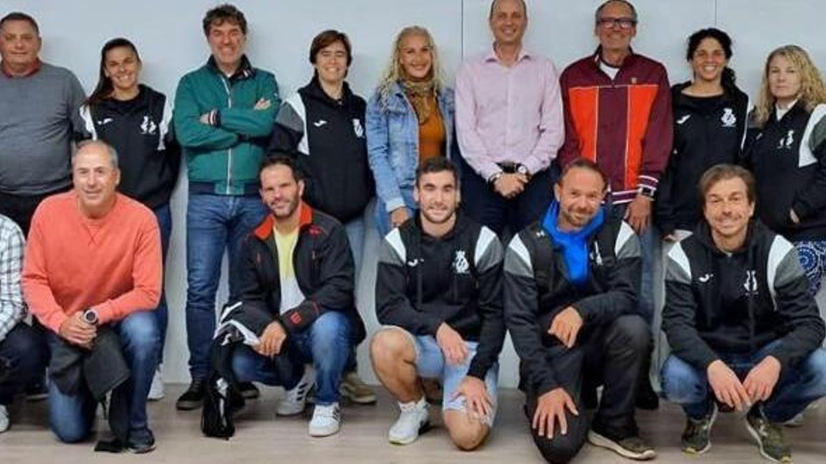 La cita tuvo lugar en el Gran Canaria Arena.