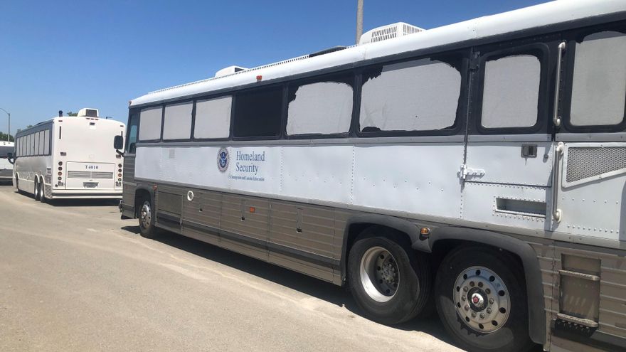 EE.UU. reporta una baja del 11 % en las detenciones de migrantes en la frontera con México