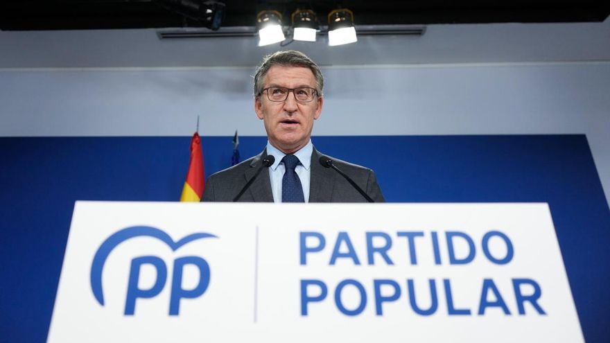 Feijóo mantendrá los pactos municipales con Vox tras la ruptura autonómica de Abascal