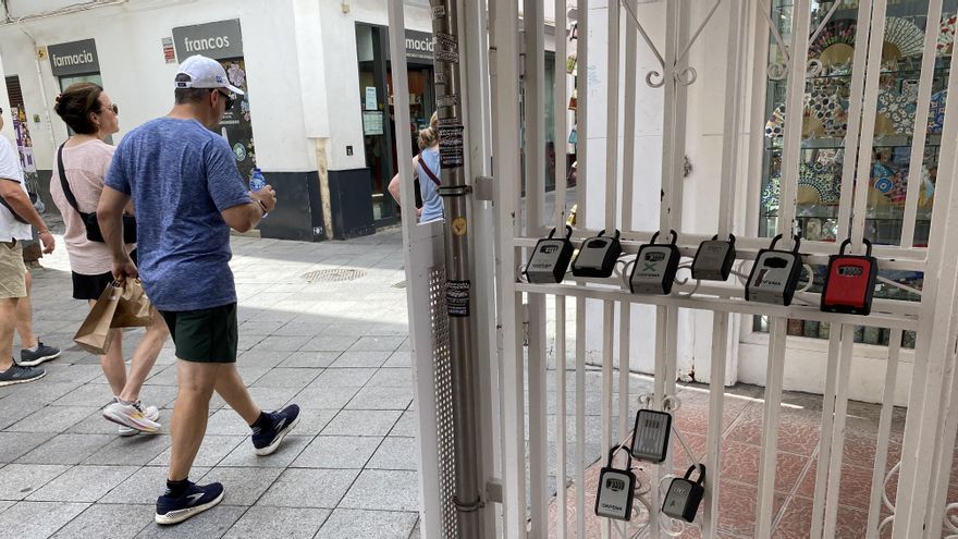 El Gobierno anulará el permiso de 17.000 pisos turísticos ilegales en Andalucía