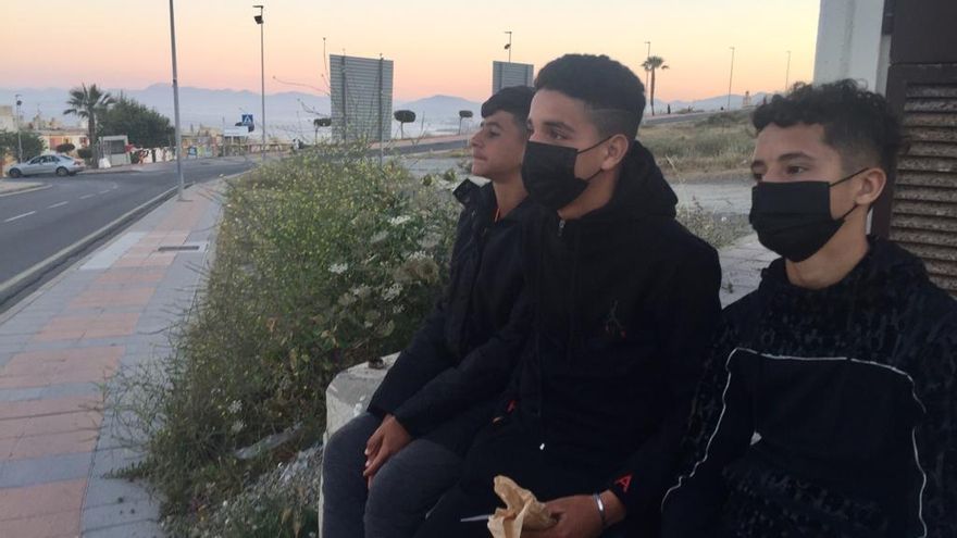 Entradas promovidas por Marruecos y devoluciones sin control: "La policía marroquí nos decía que pasáramos a Ceuta y aquí nos quieren devolver"
