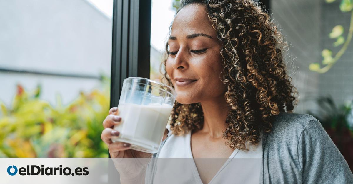 ¿Es tan importante tomar leche para los huesos?
