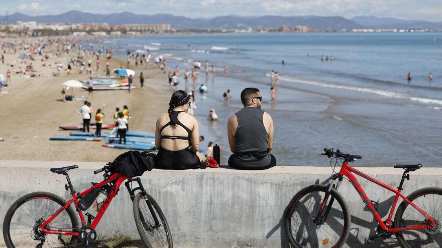 Tiempo primaveral durante toda la semana: la AEMET prevé temperaturas por encima de los 20 grados y algunas tormentas