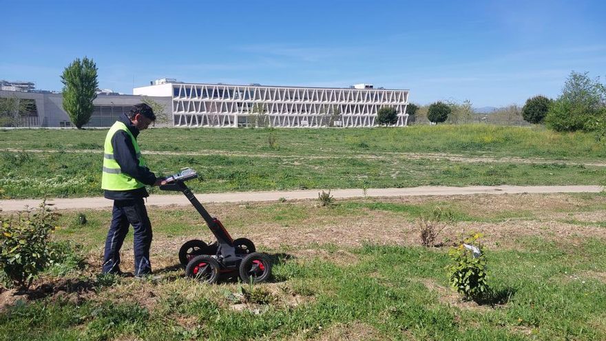 Nuevo pinchazo con la fosa brigadista en Montecarmelo y revés para la oposición vecinal al cantón del Ayuntamiento