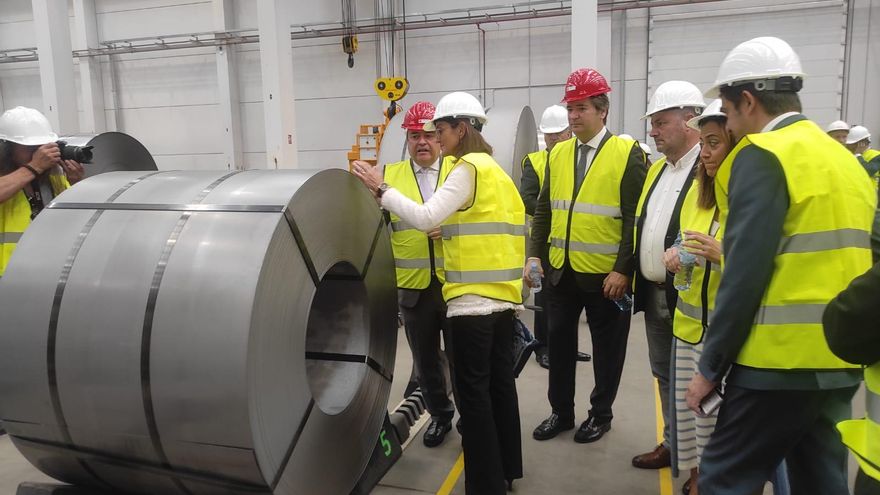 El ramal ferroviario del polígono industrial de Villadangos del Páramo estará finalizado en un año