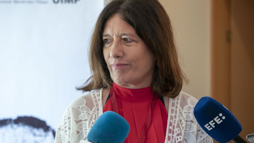 Mar España retrata cómo se somete a una sociedad en un mundo irremediablemente digital