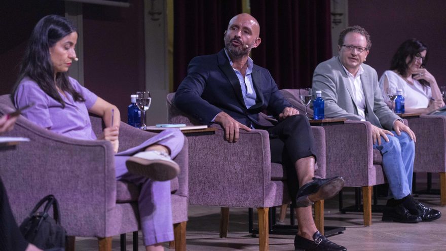 El PP defiende un ministerio conjunto de Educación y Cultura frente a una izquierda que pide "un Ministerio fuerte"