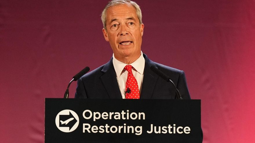 Nigel Farage impone su agenda xenófoba sobre inmigración en el debate público del Reino Unido y presume de ello