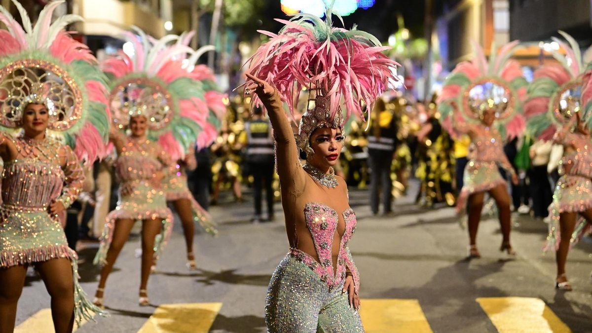El Carnaval de Las Palmas de Gran Canaria toma la calle este viernes: estos son los cortes de tráfico previstos