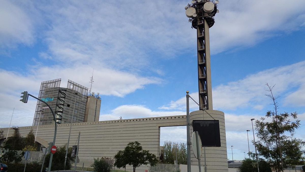 Canal 9, instal·lacions intactes dos anys després