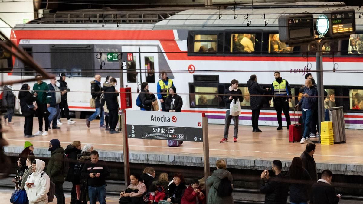 Nuevos cortes matutinos en la línea C-5 de Cercanías Madrid: solo circulará hasta Atocha durante tres fines de semana