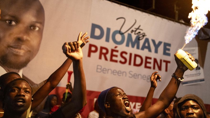 Cambio en Senegal: el opositor Diomaye Faye gana las elecciones tras salir de la cárcel hace 11 días