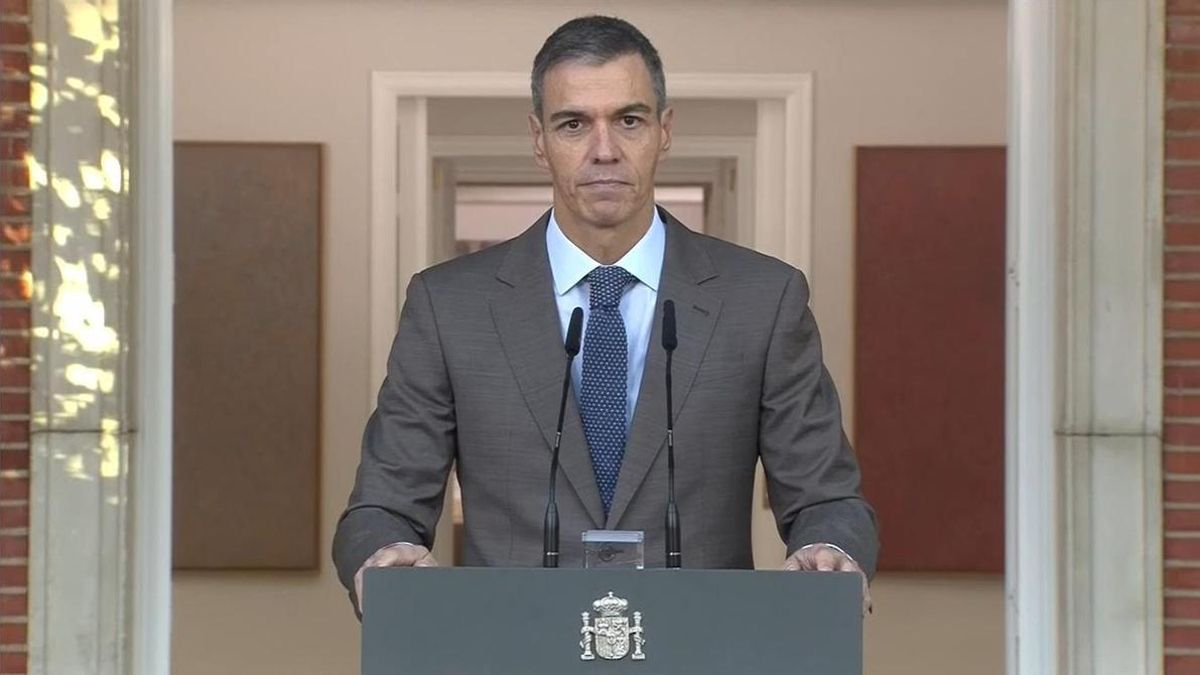 El presidente del Gobierno, Pedro Sánchez, durante la comparecencia en la que ha anunciado elecciones anticipadas.