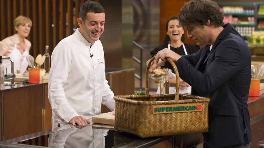 Jordi Cruz  y Ricard Camarena en 'MasterChef Celebrity'