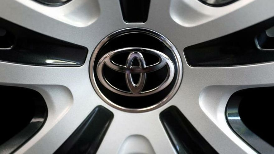 Vista del logo de Toyota Motor.