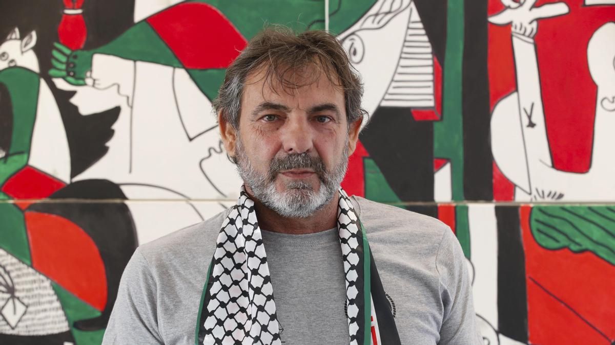 Óscar Camps, fundador de Open Arms: “Hemos normalizado ver el dolor ajeno como si fuera una película”