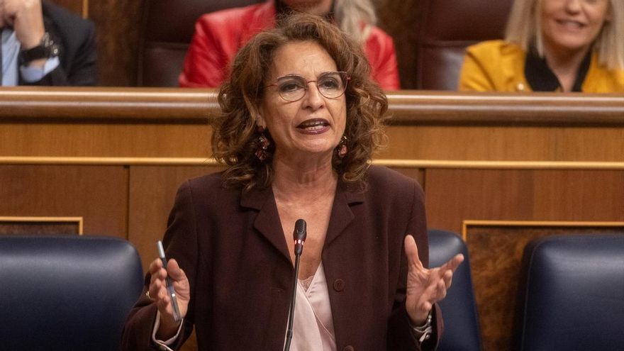 EuropaPress 6353051 vicepresidenta primera ministra hacienda maria jesus montero interviene