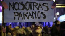 "Nosotras paramos", uno de los lemas de esta jornada de huelga y manifestación del 8M.