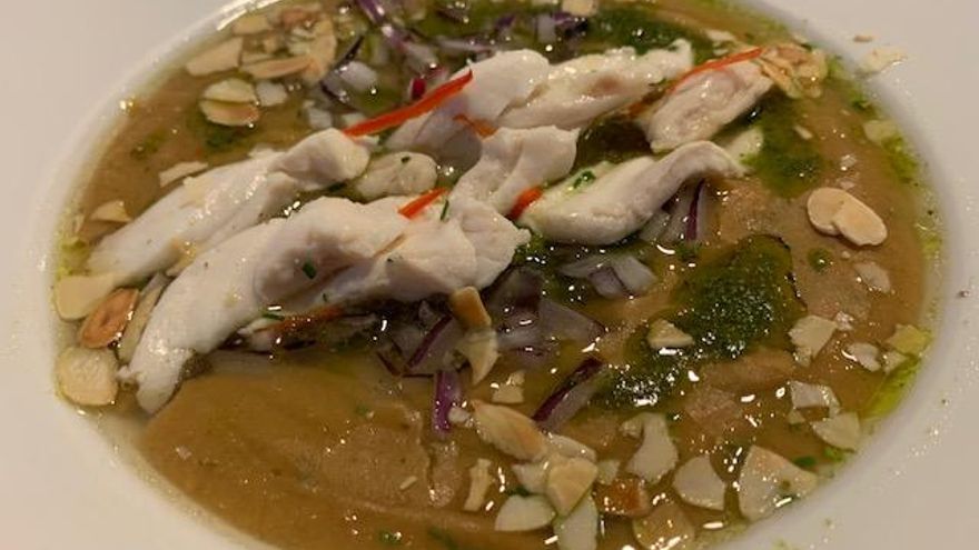 Escaldón de gofio con cherne