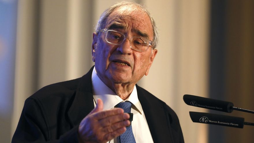 El nuevo alcalde de Pamplona recuerda al exministro Martín Villa antes de su visita que es una persona “non grata”