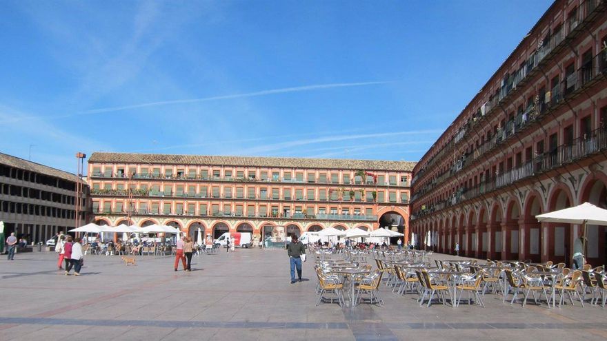 Los comerciantes, ante las medidas del Gobierno: "No podemos acondicionar con la misma temperatura que en Santander"