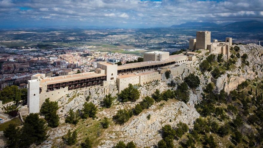 Luz verde a las obras de restauración y mejora del Parador de Jaén y su entorno