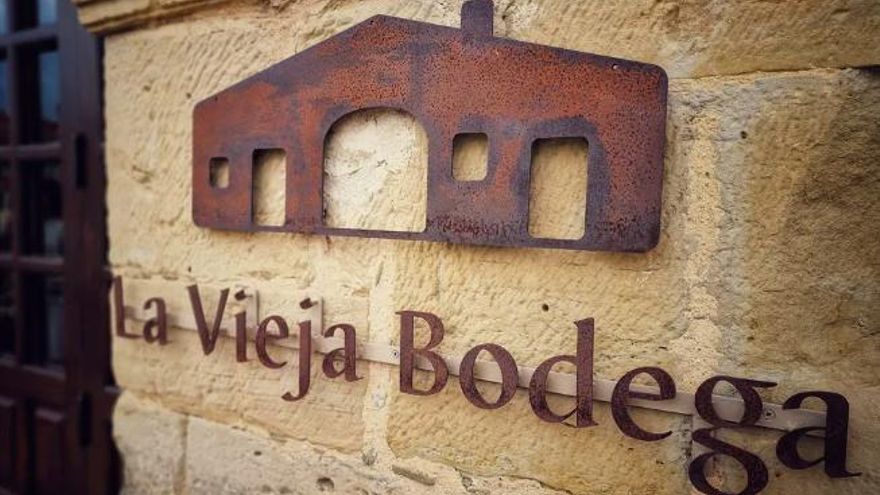 Un restaurante, la casa de todos y un rincón en Casalarreina que lleva 30 años haciendo comunidad