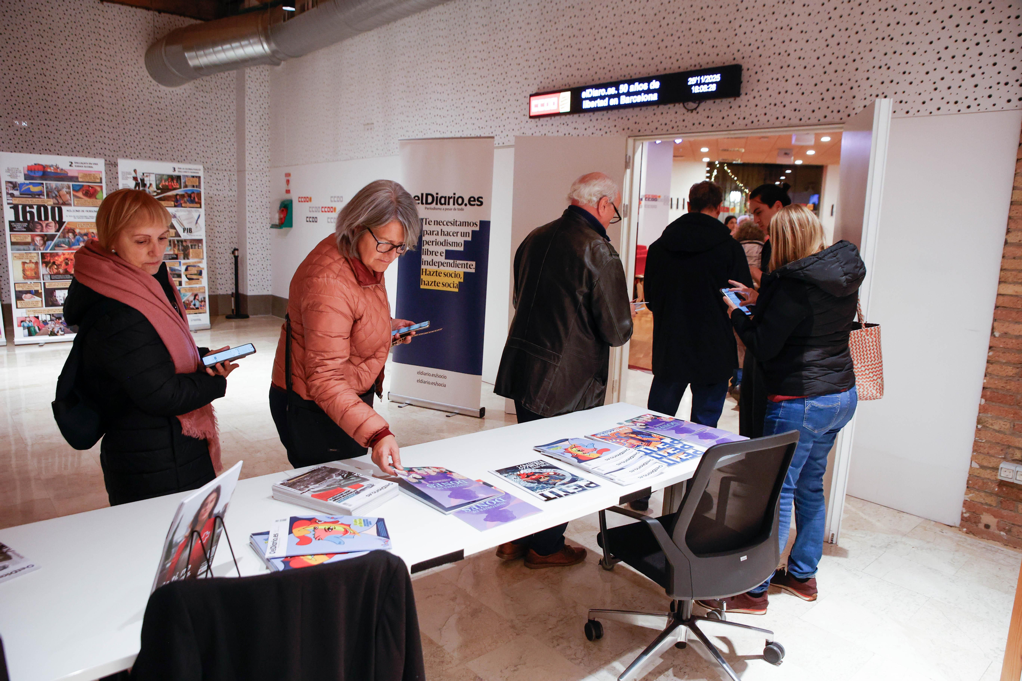 Presentación en Barcelona de la revista de elDiario.es '50 años de libertad', en imágenes