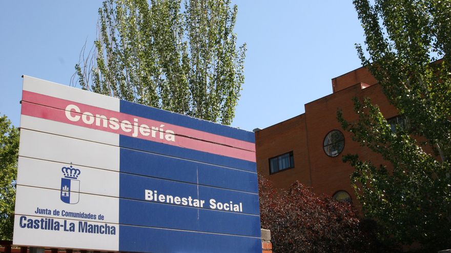 Castilla-La Mancha cambia la Orden que convoca el concierto social por "retrasos" en la construcción de residencias