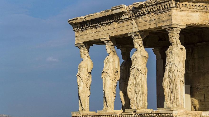La cariátide del Erecteion que no está en Atenas: ¿por qué la tiene Londres?