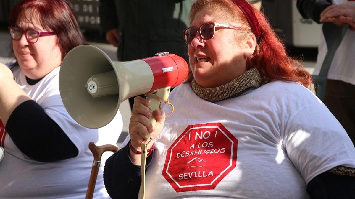 una vecina de Bormujos lucha contra su desahucio y pide clemencia al juez y al banco