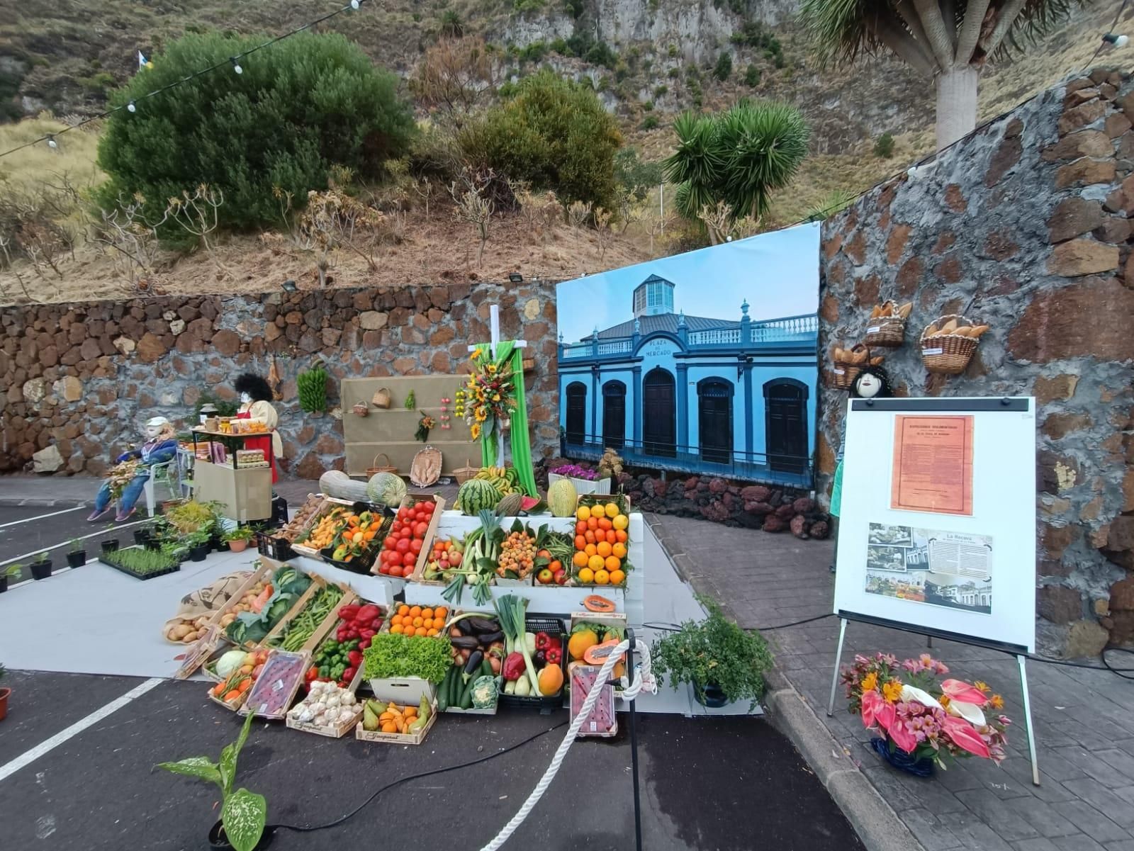 La Cruz de La Caldereta recrea con detalle La Recova de Santa Cruz de La Palma.