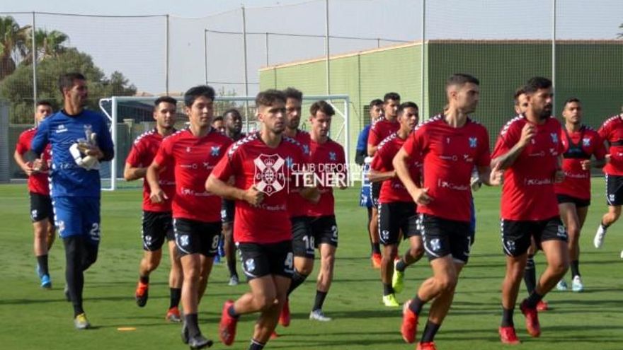 El Pinatar Arena recibirá al CD Tenerife con “mucha ilusión”