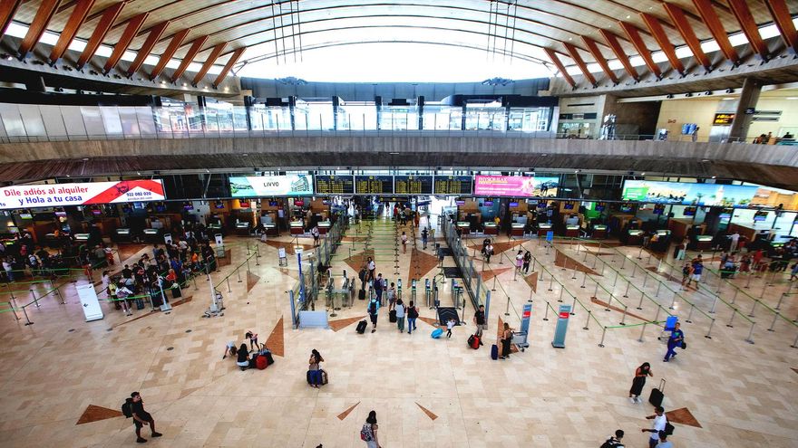Canarias recibe 1,6 millones de pasajeros aéreos internacionales en marzo, un 1,5% más