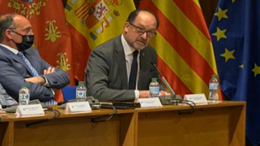 La imputación del ya exalcalde de Orihuela por cobrar de Sanidad sin ir a trabajar solo sale de pasada en la moción que le ha apartado